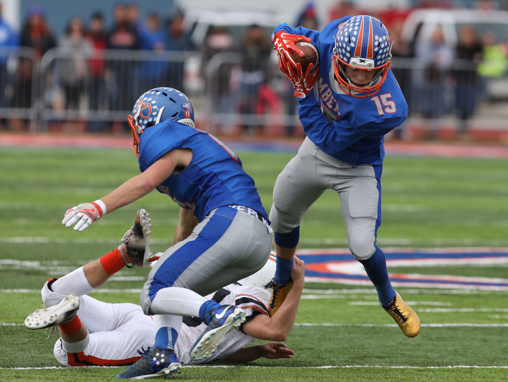 Argenta Oreana vs Fisher football 14 11.3.18.jpg